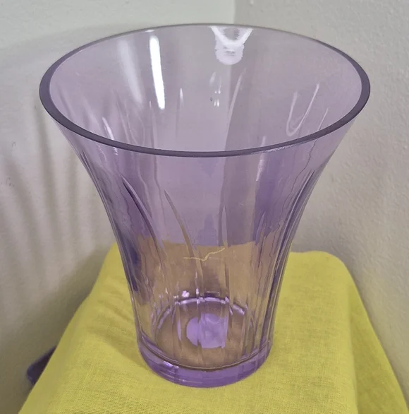 Vintage Lavender/Purple Ribbed Flared Glass Flower Vase FTD 6.5" - Picture 5 of 12
